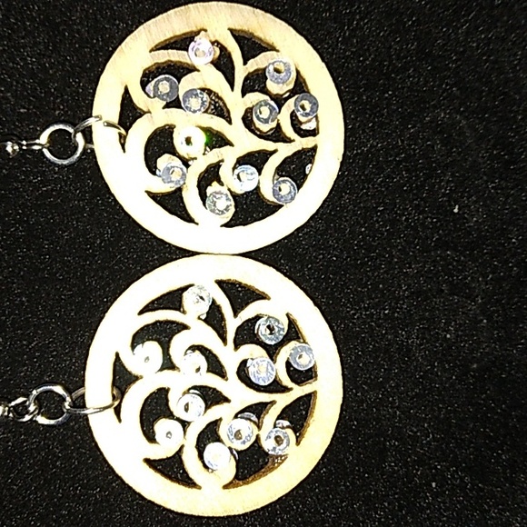 IRIDESCENT AB BLOOMS 🇪🇹"Buy 1 Get 1 Free"🇪🇹 Least expensive item is free.🇪 - Picture 3 of 6